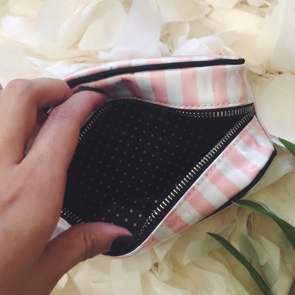 Victoria’s Secret Makeup Bag - Picture 4 of 4